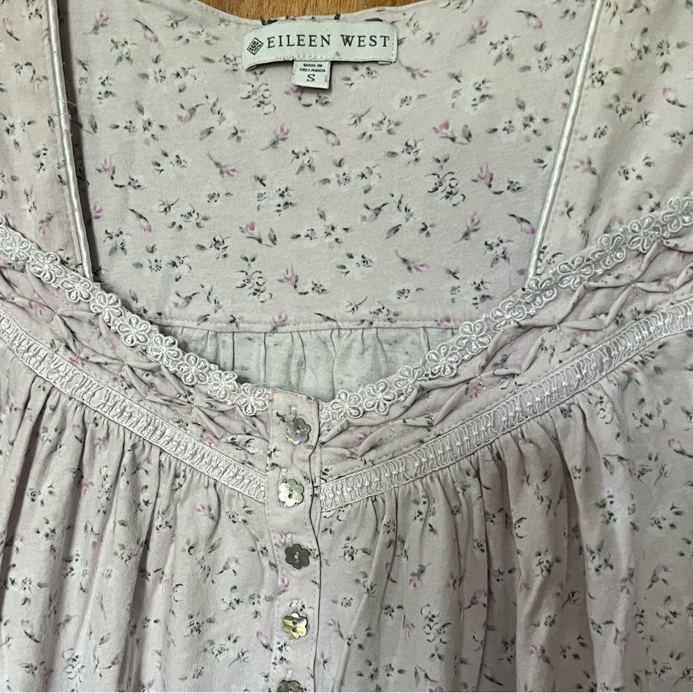Eileen West Flannel Lavender Floral Gown; Small
